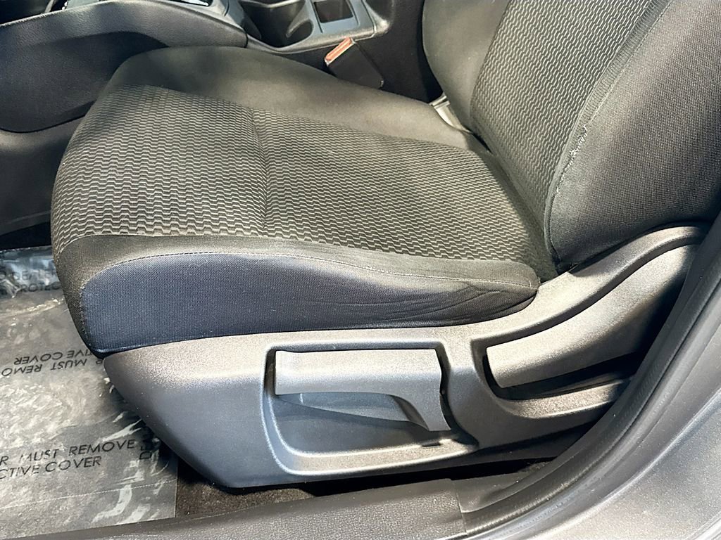 Used 2022 Nissan Rogue Sport S AWD/4WD image 16