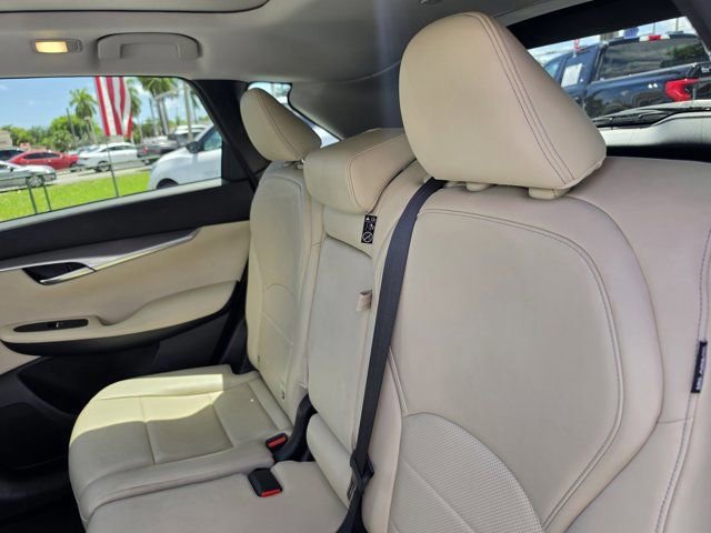 Used 2022 INFINITI QX50 Luxe FWD image 13