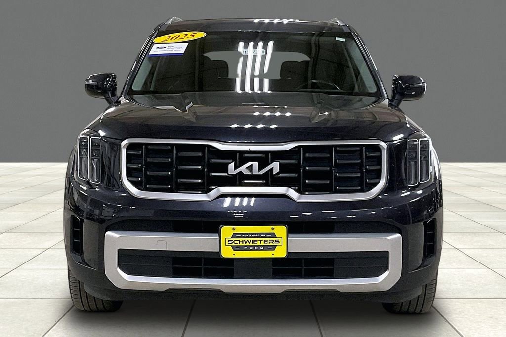 Used 2025 Kia Telluride S AWD/4WD image 3