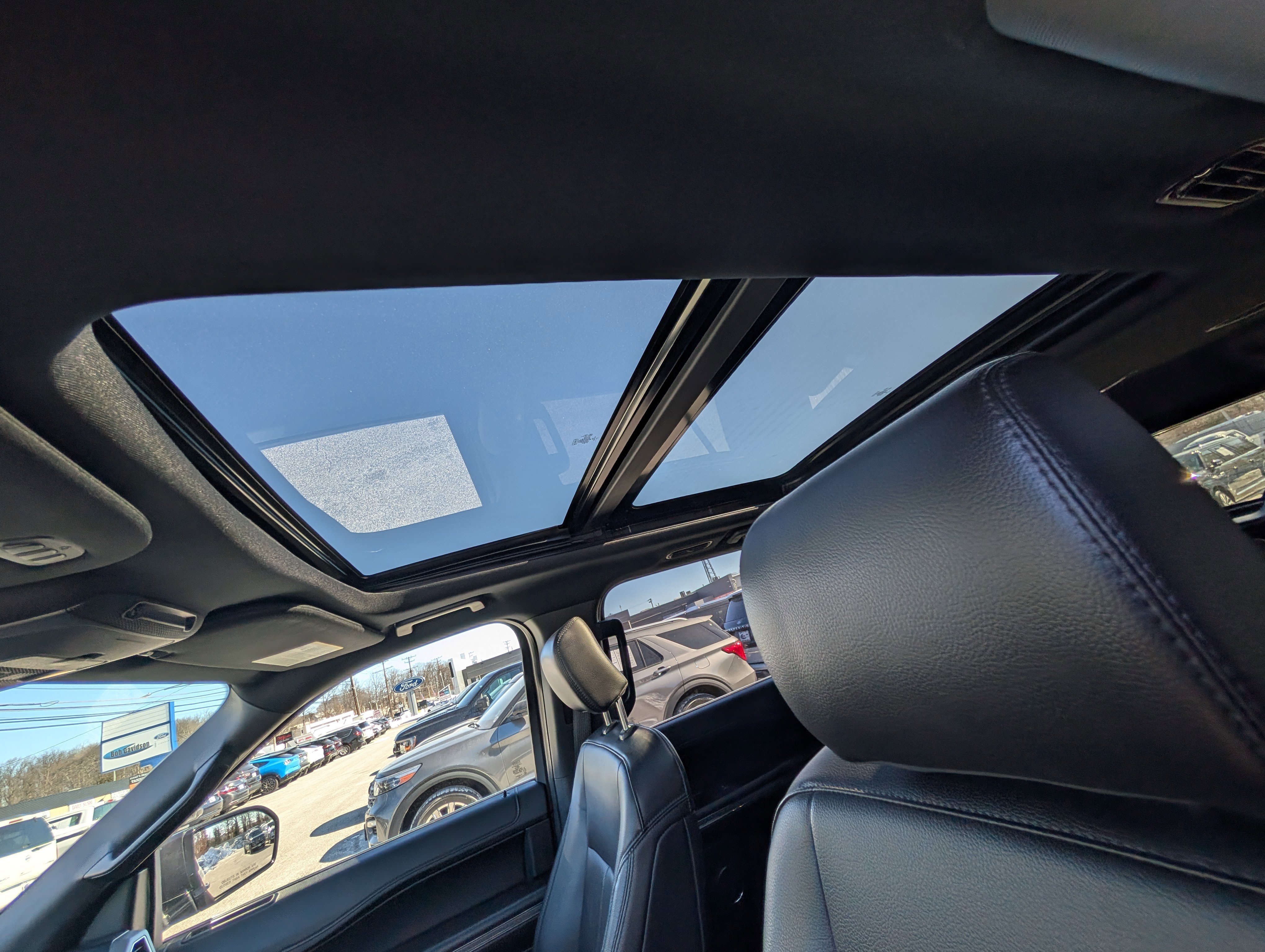 Certified 2020 Ford Expedition XLT w/ Equipment Group 202A image 22