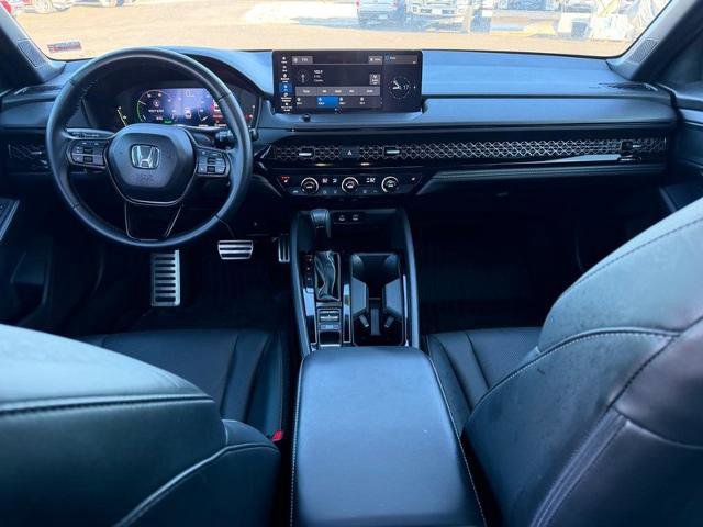 Used 2024 Honda Accord Sport image 11