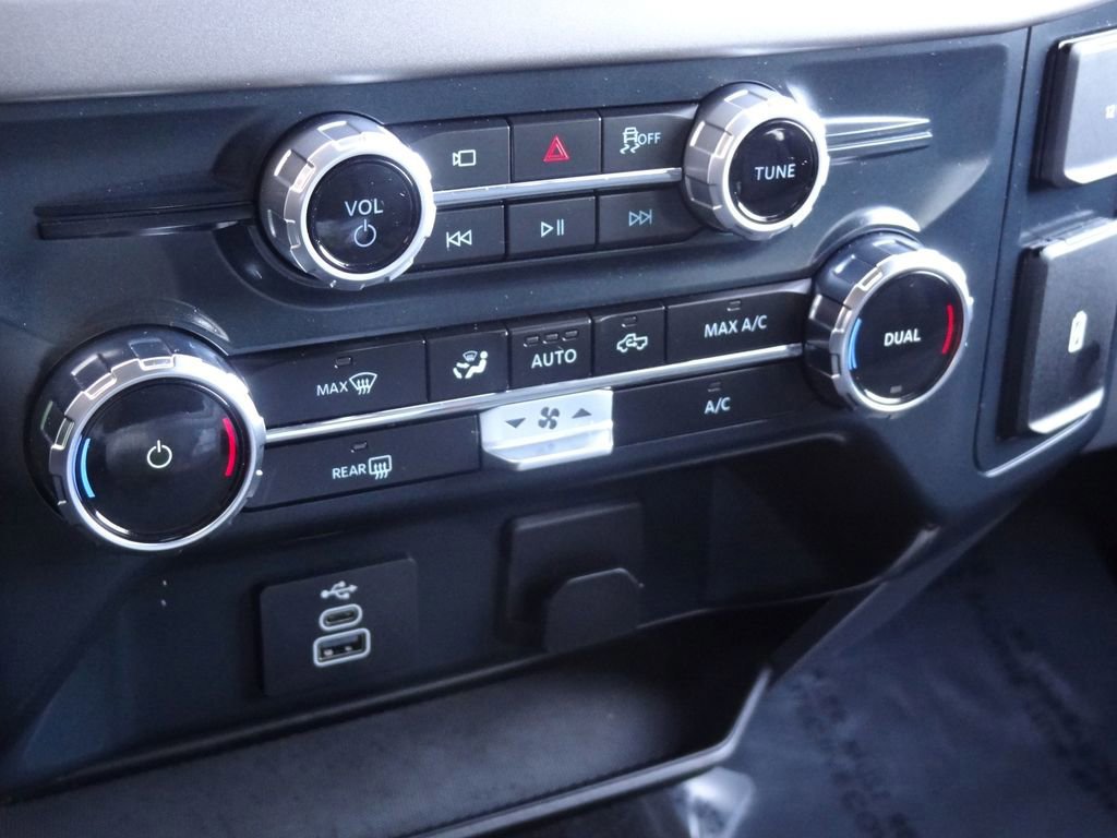 Certified 2025 Ford F150 XLT w/ Equipment Group 301A Standard image 29