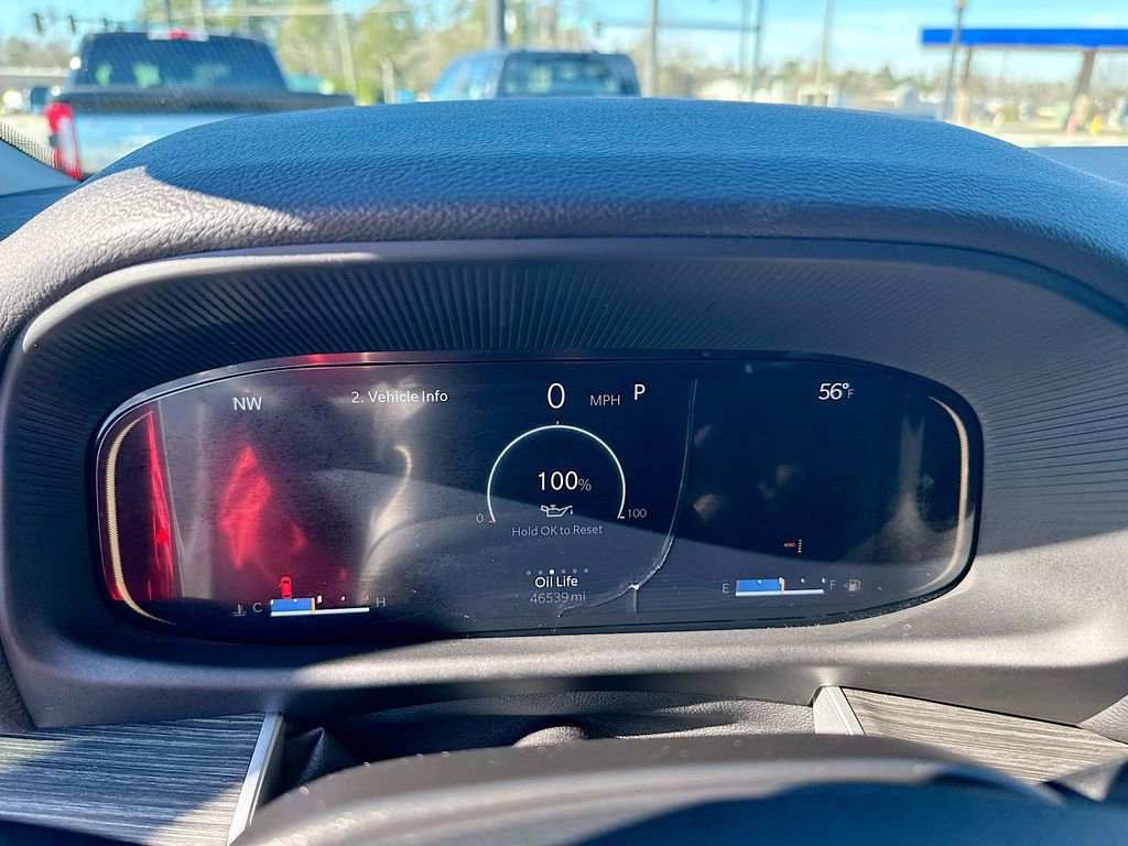 Used 2023 Jeep Wagoneer Series III w/ Preferred Equipment Group image 13