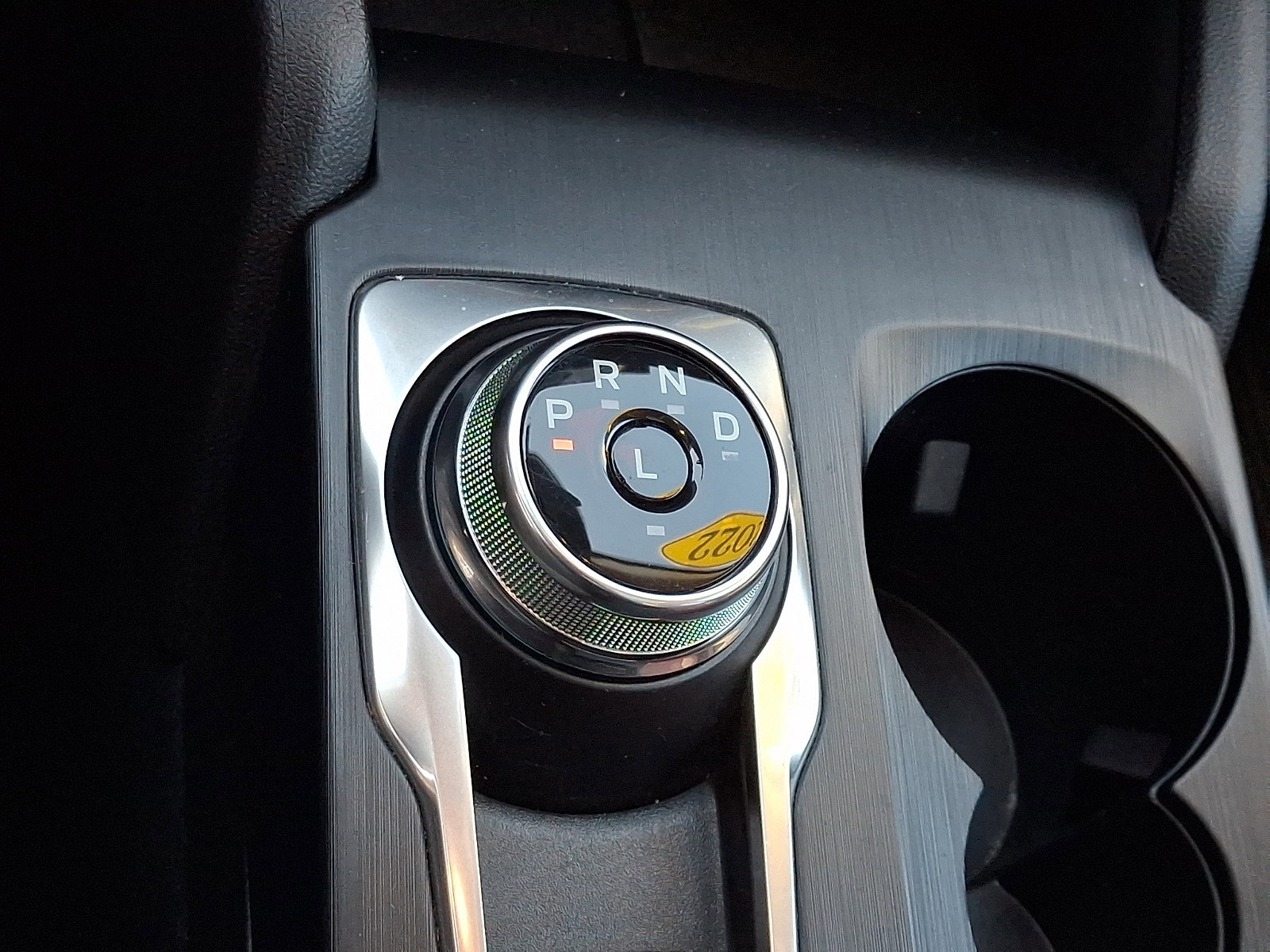 Certified 2022 Ford Escape SE w/ SE Sport Appearance Package image 19