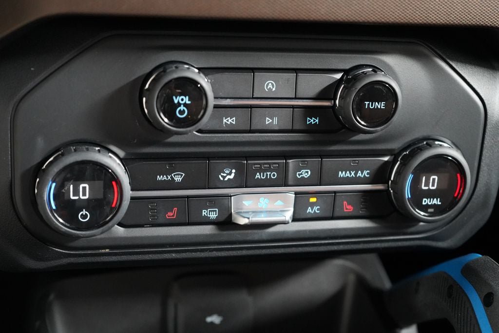 Certified 2023 Ford Bronco Outer Banks AWD/4WD image 24