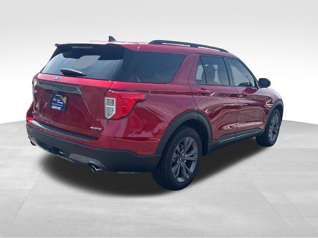 Certified 2024 Ford Explorer XLT w/ Equipment Group 202A AWD/4WD image 6