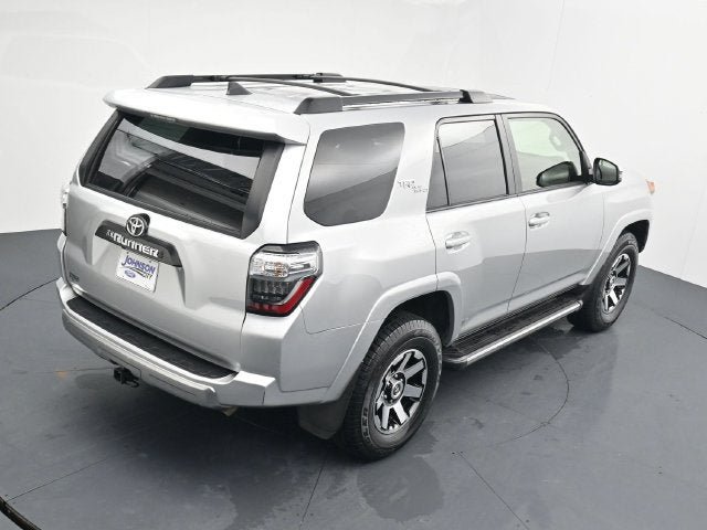 Used 2023 Toyota 4Runner TRD Off-Road Premium w/ Moonroof Package AWD/4WD image 31