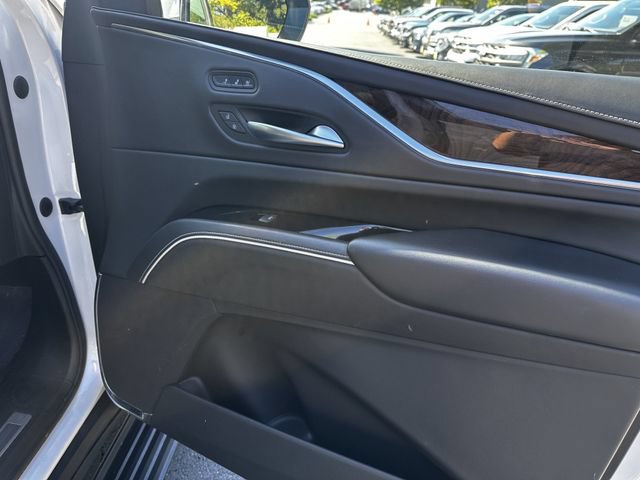 Used 2023 Cadillac Escalade Sport Platinum w/ LPO, ONYX Package AWD/4WD image 37