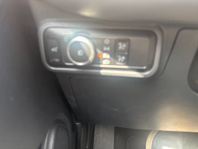 Certified 2025 Ford Explorer ST-Line AWD/4WD image 26