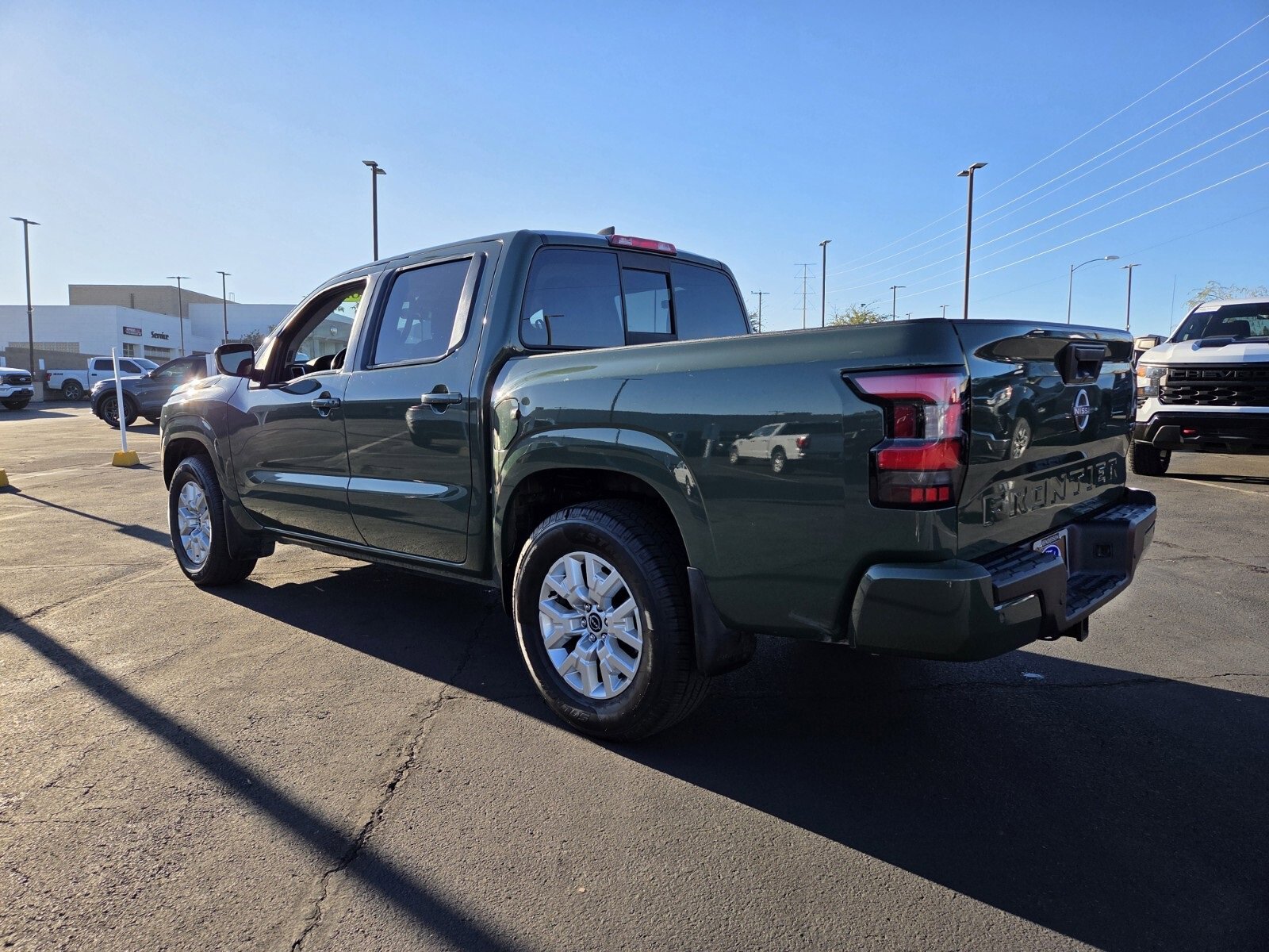 Used 2022 Nissan Frontier SV image 4