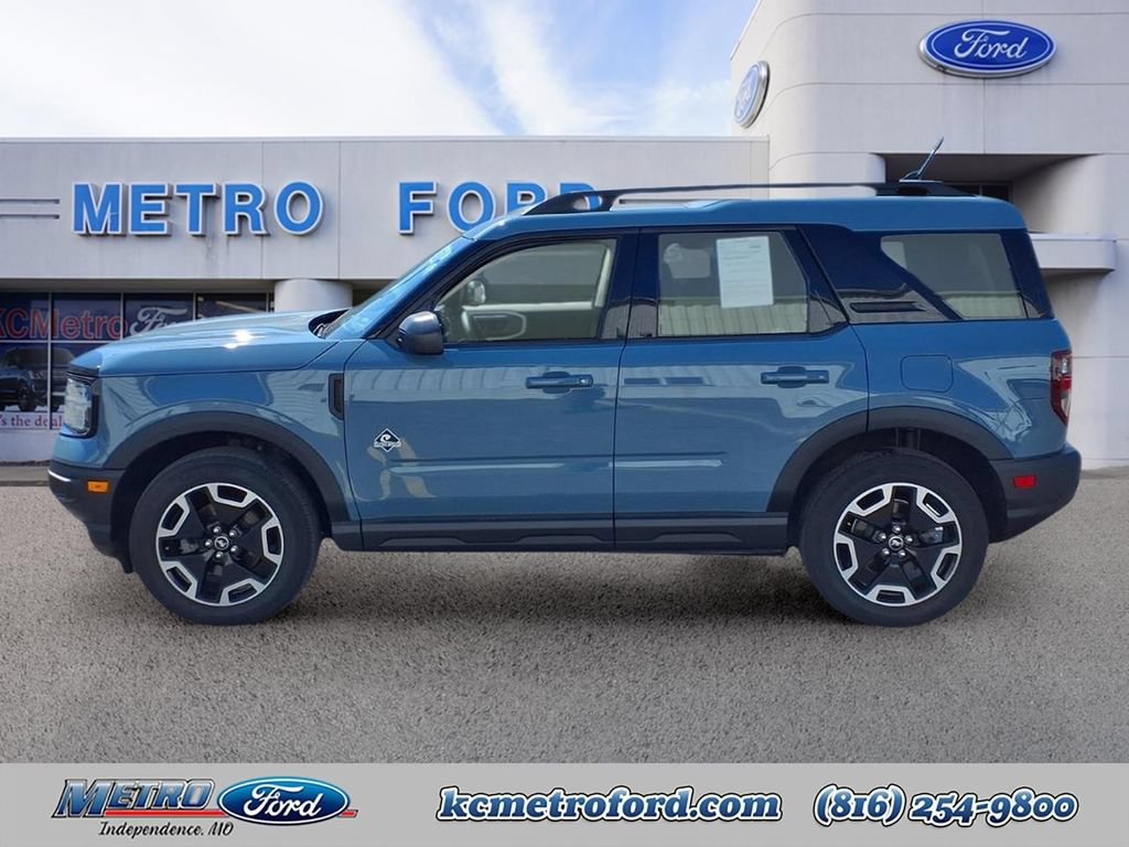Certified 2023 Ford Bronco Sport Outer Banks w/ Tech Package AWD/4WD image 6