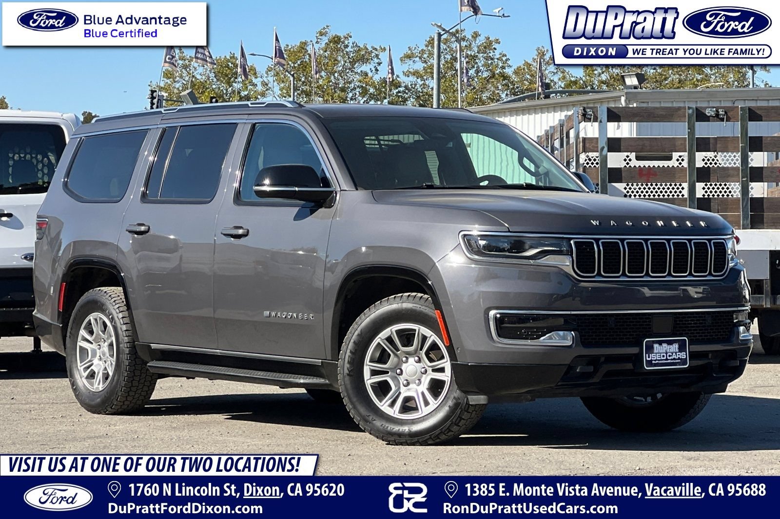Used 2024 Jeep Wagoneer 4WD w/ HD Trailer Tow Package image 1