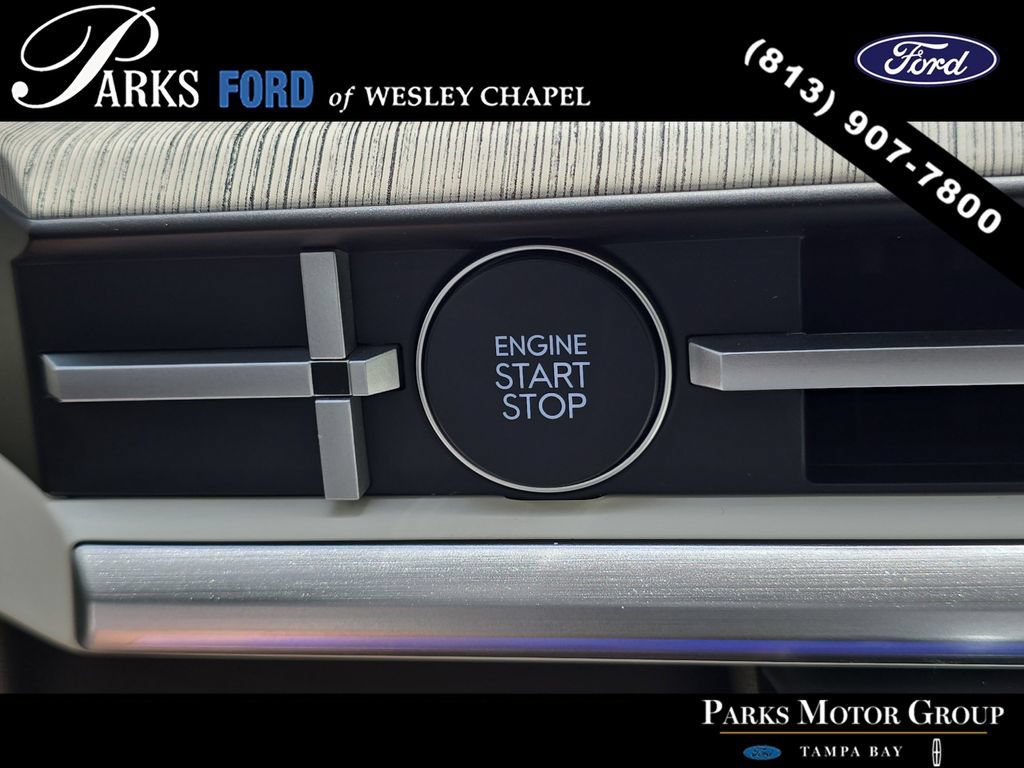 Used 2025 Hyundai Santa Fe Calligraphy AWD/4WD image 28