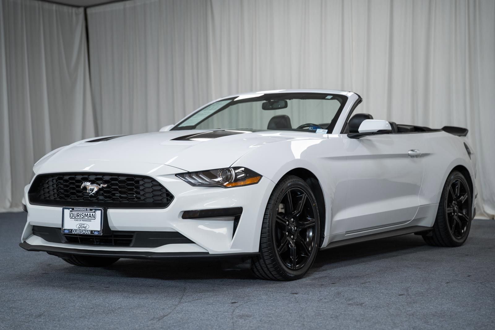 Certified 2020 Ford Mustang Premium RWD image 3