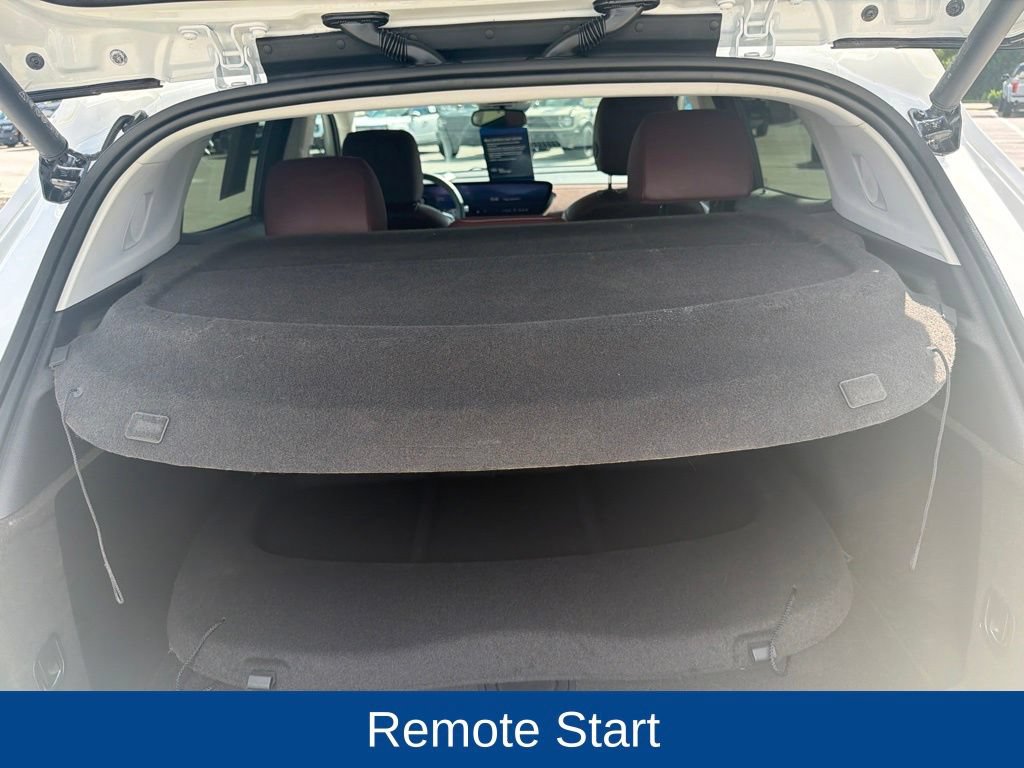 Used 2025 Buick Envision Sport Touring AWD/4WD image 12