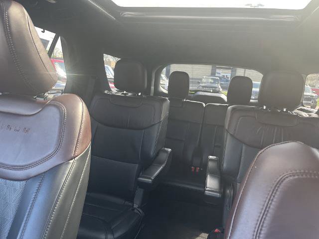 Certified 2022 Ford Explorer Platinum w/ Equipment Group 601A image 22