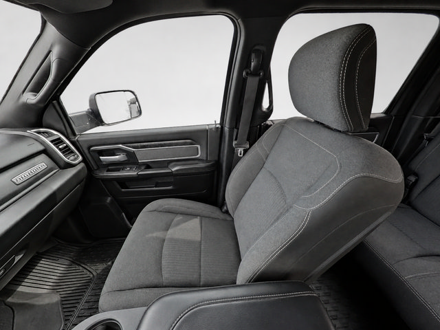 Used 2019 RAM 2500 Big Horn AWD/4WD image 17