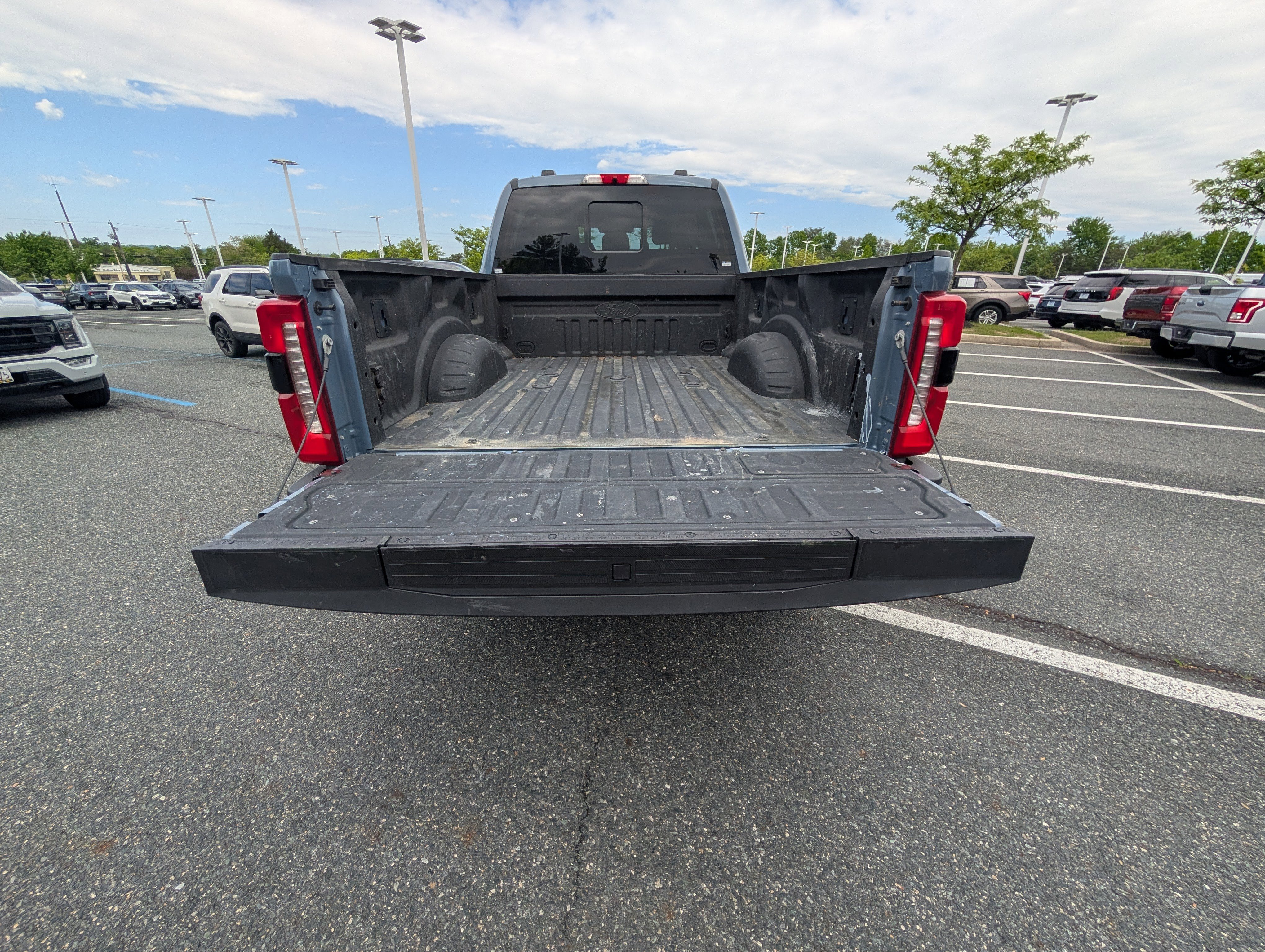 Certified 2023 Ford F350 Lariat w/ Black Appearance Package AWD/4WD image 12