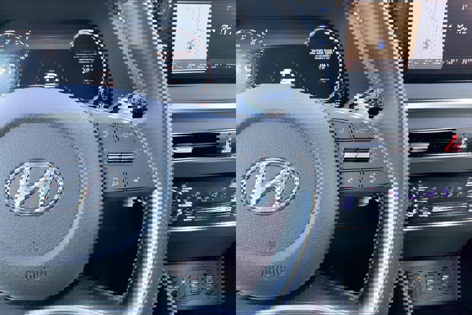 Used 2020 Hyundai Sonata Limited image 25