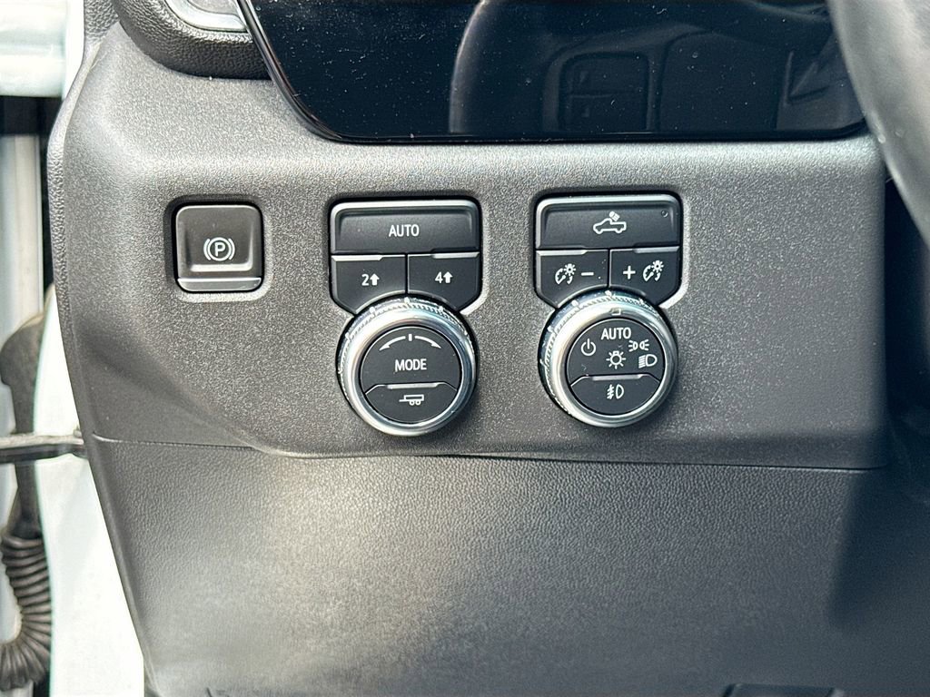 Used 2023 GMC Sierra 1500 Elevation AWD/4WD image 10