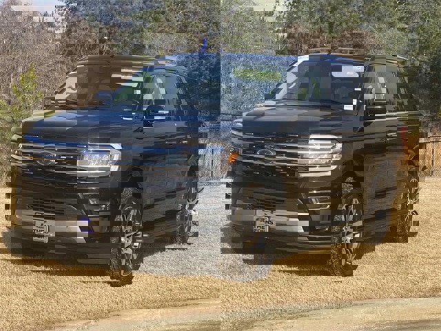 Certified 2024 Ford Expedition Limited image 2