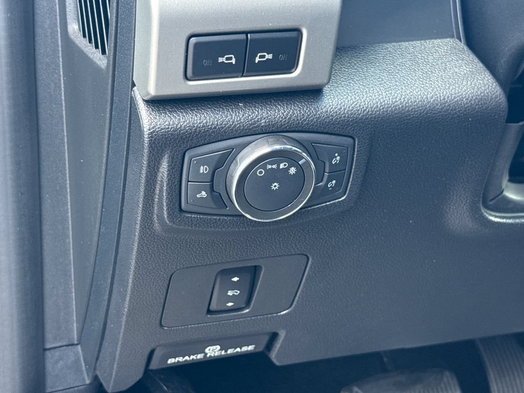 Certified 2020 Ford F250 Lariat w/ Lariat Value Package AWD/4WD image 14