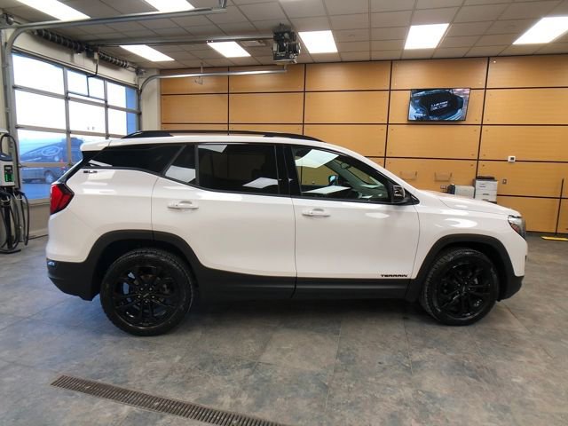 Used 2020 GMC Terrain SLE w/ Driver Convenience Package image 6