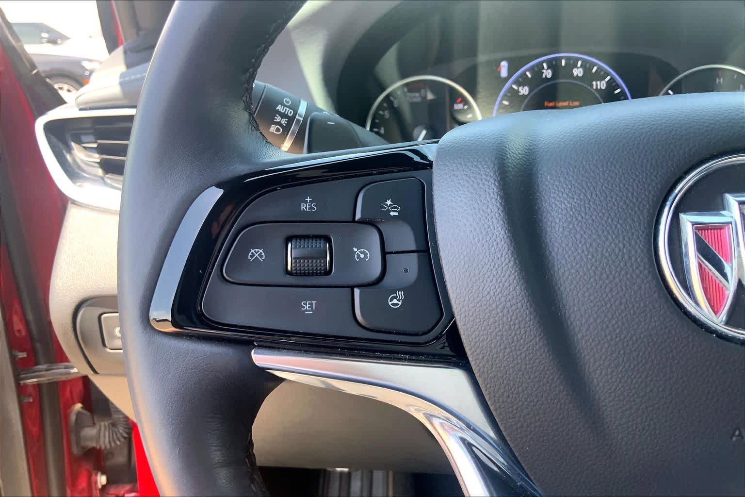 Used 2024 Buick Enclave Premium AWD/4WD image 24