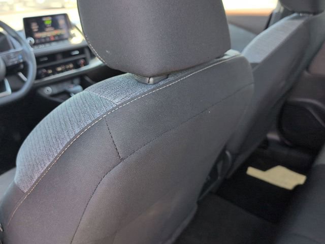 Used 2023 Nissan Rogue SV FWD image 14