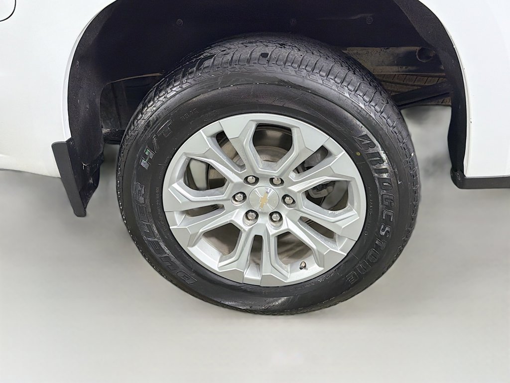 Used 2025 Chevrolet Silverado 1500 LTZ AWD/4WD image 33