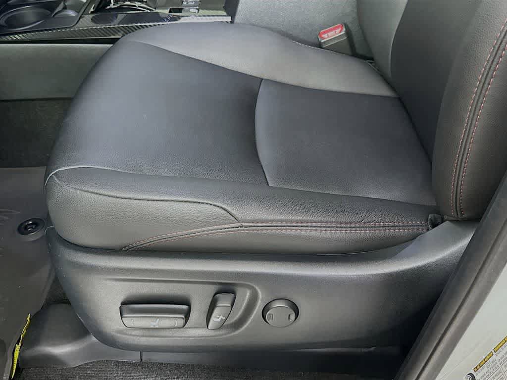 Used 2021 Toyota 4Runner Venture w/ Moonroof Package AWD/4WD image 30