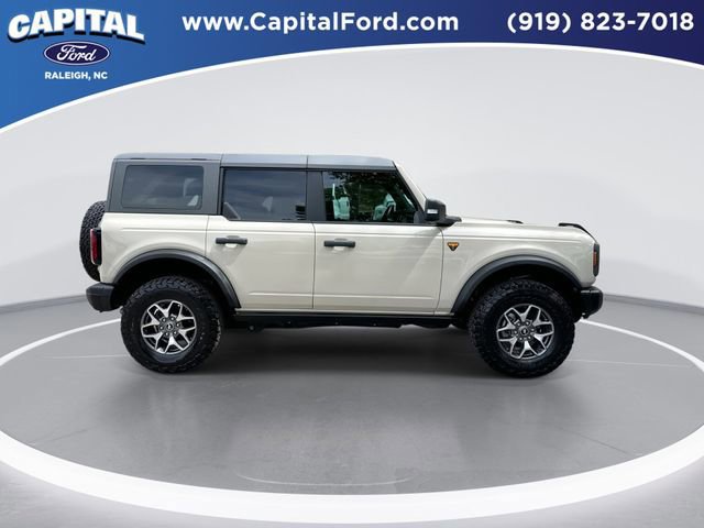 Certified 2025 Ford Bronco Badlands image 7