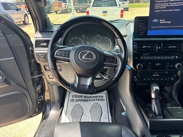 Used 2022 Lexus GX 460 Luxury w/ Sport Design Package AWD/4WD image 14