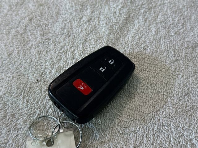 Used 2023 Toyota 4Runner TRD Off-Road Premium image 31