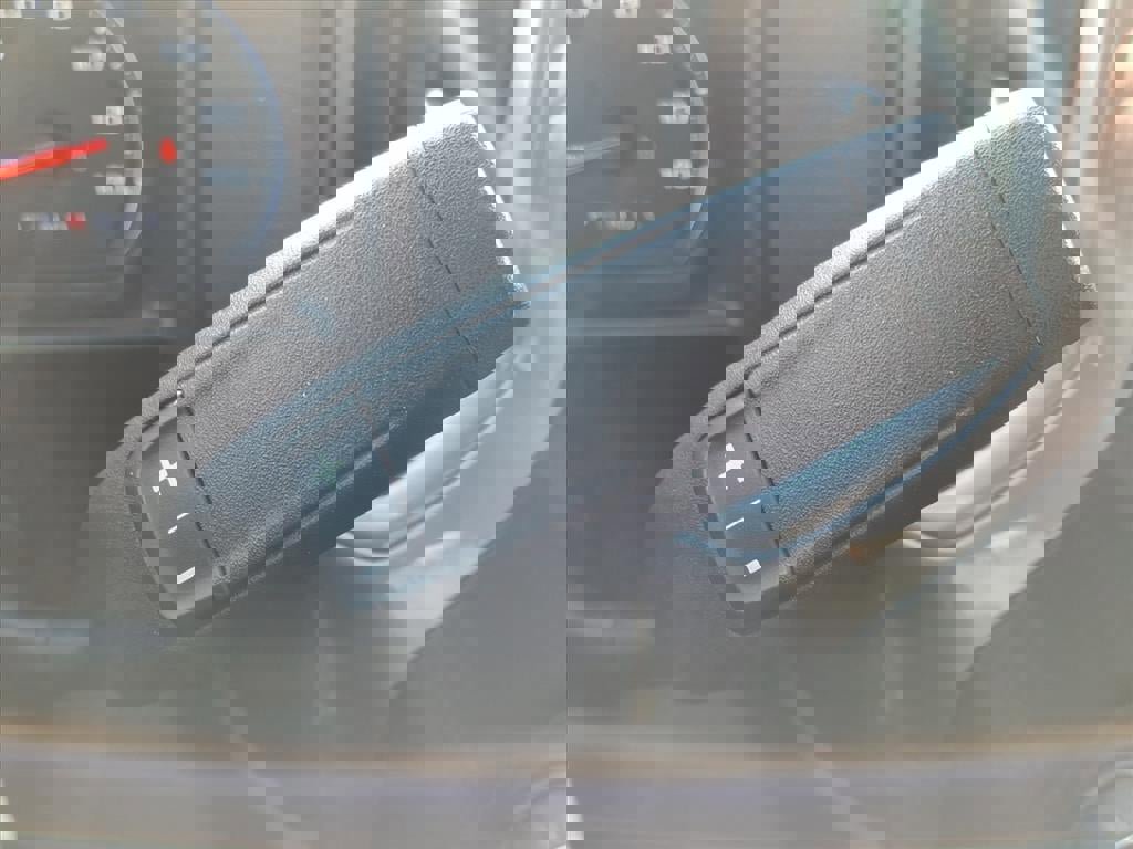 Used 2019 Chevrolet Silverado 1500 Custom w/ Custom Value Package image 19