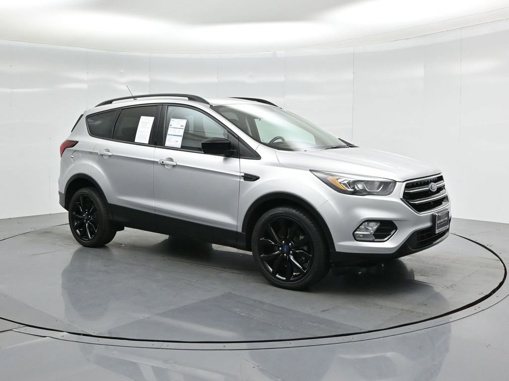 Certified 2019 Ford Escape SE image 3