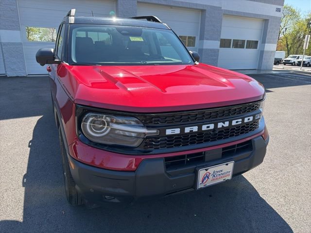 Certified 2025 Ford Bronco Sport Outer Banks w/ Outer Banks Tech Package+ AWD/4WD image 2