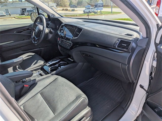 Used 2020 Honda Pilot Elite image 37