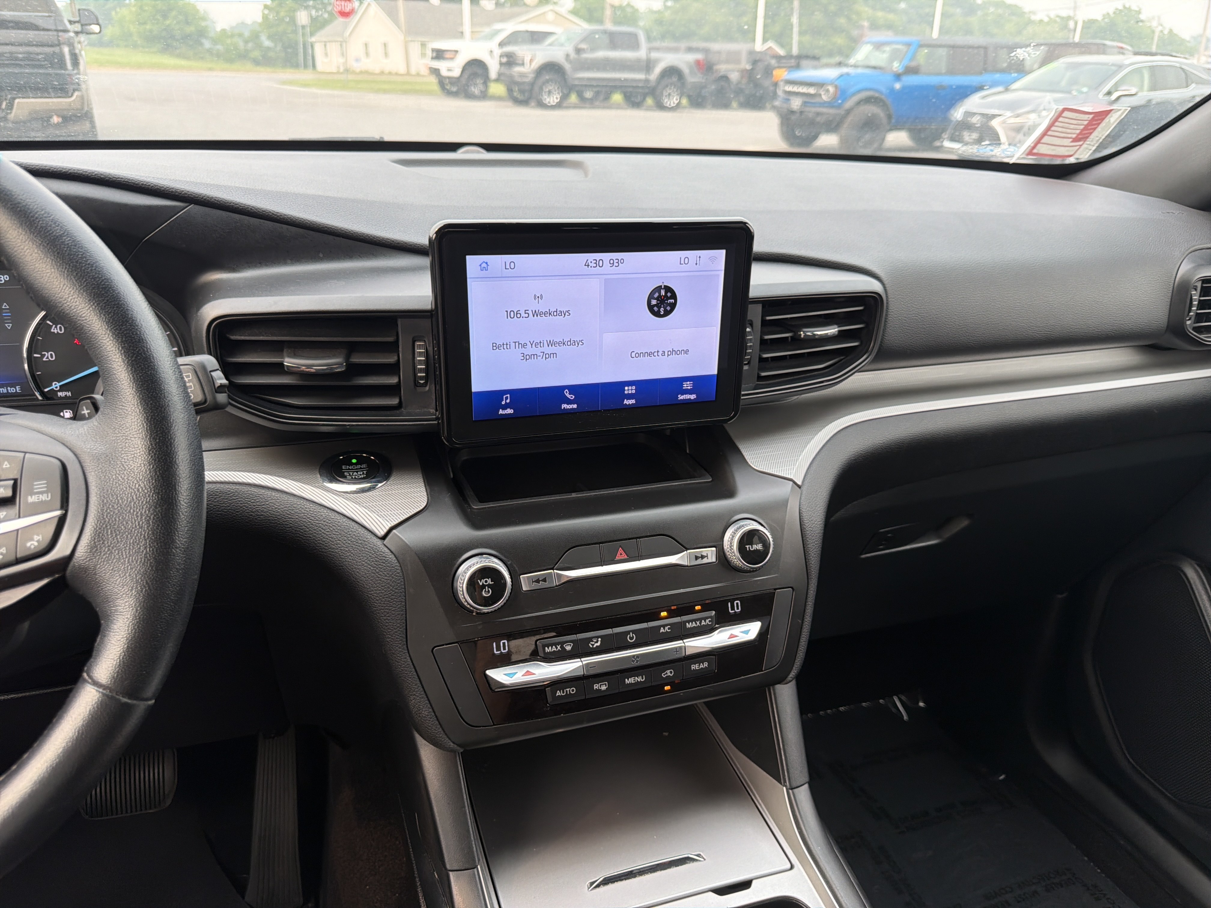 Certified 2020 Ford Explorer XLT AWD/4WD image 23