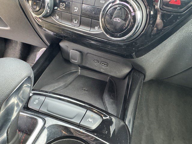 Used 2024 Chevrolet Trax RS w/ Sunroof Package image 23