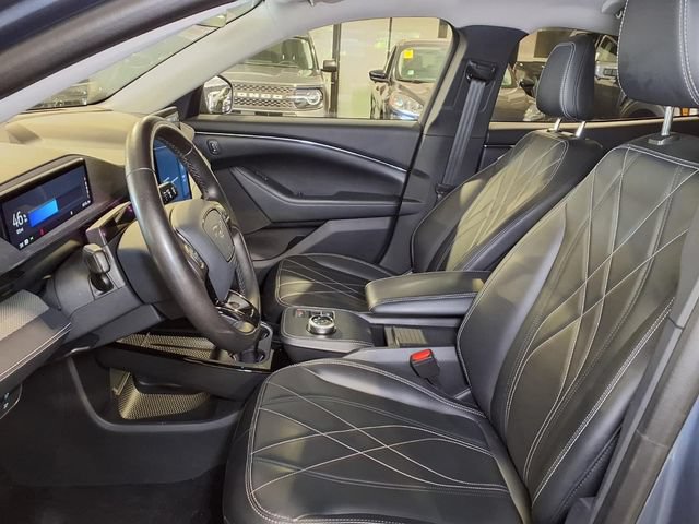 Certified 2021 Ford Mustang Mach-E Select w/ Comfort/Technology Package RWD image 18