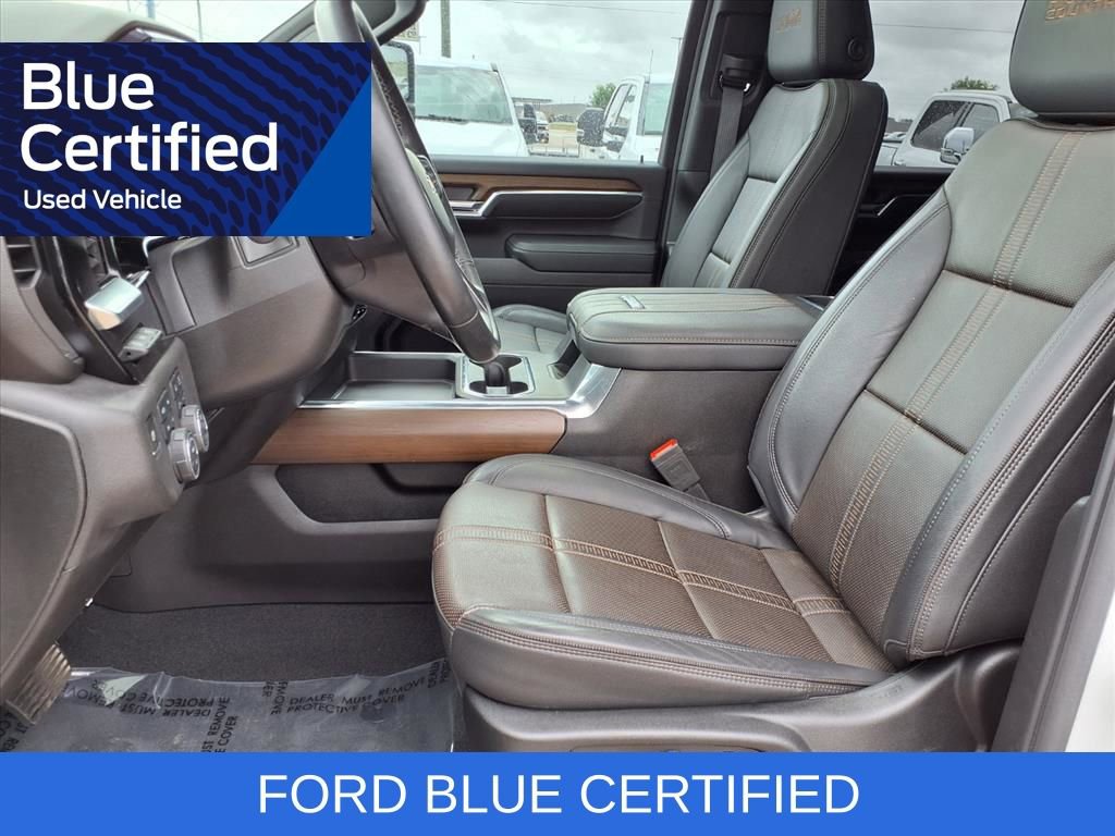 Used 2024 Chevrolet Silverado 2500 High Country w/ High Country Premium Package image 27