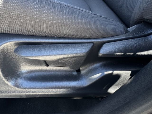 Used 2023 Toyota Corolla Cross LE image 27