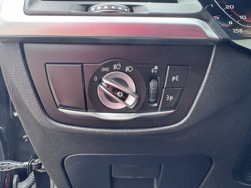 Used 2023 BMW X3 M40i AWD/4WD image 27