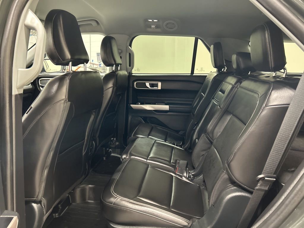 Certified 2023 Ford Explorer XLT w/ Equipment Group 202A image 29