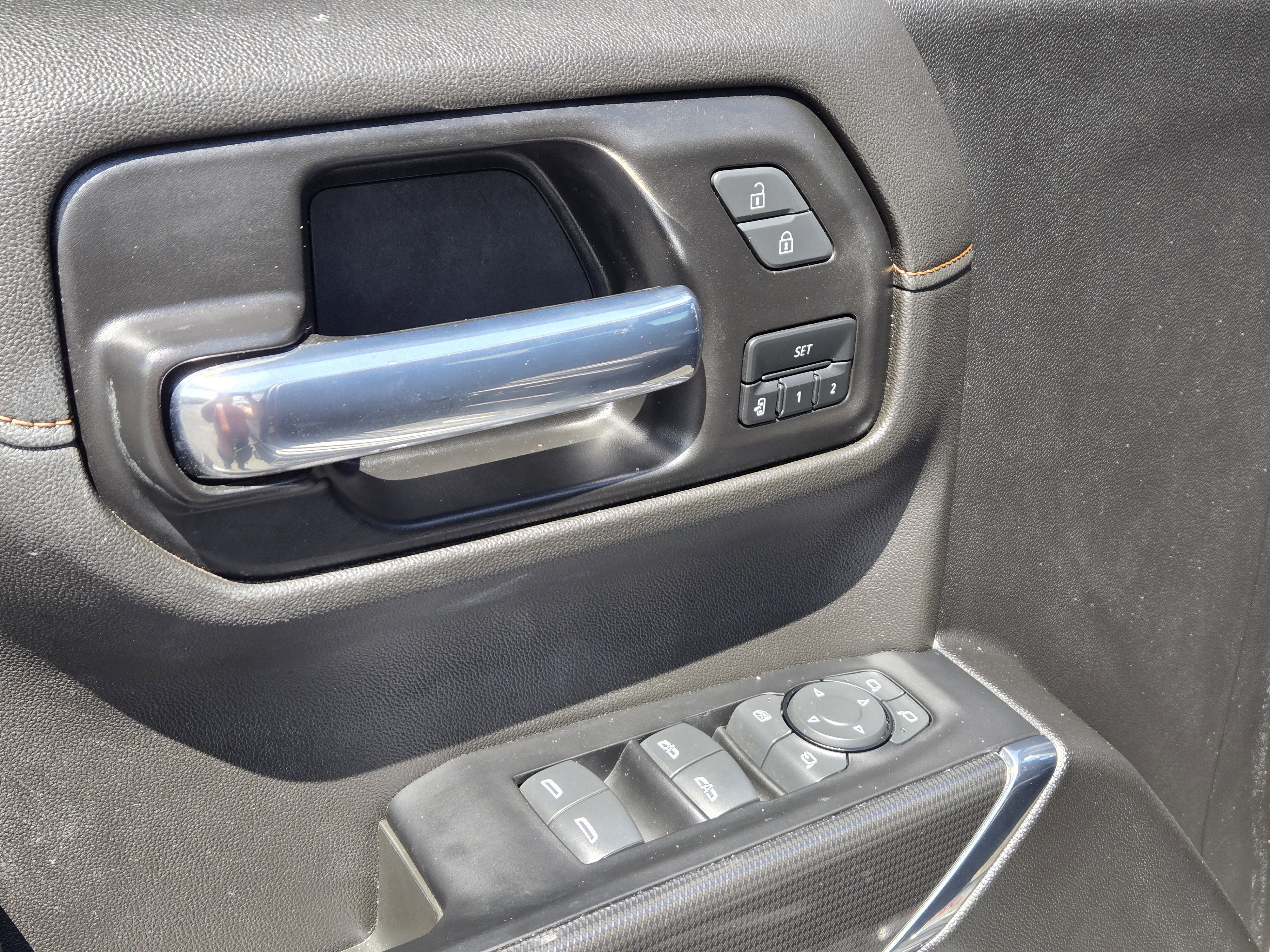 Used 2021 GMC Sierra 1500 AT4 AWD/4WD image 15