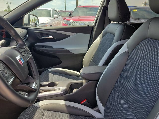 Used 2025 Buick Envista Preferred w/ Convenience I Package FWD image 24