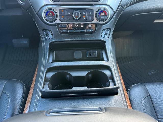 Used 2020 Chevrolet Suburban Premier AWD/4WD image 16