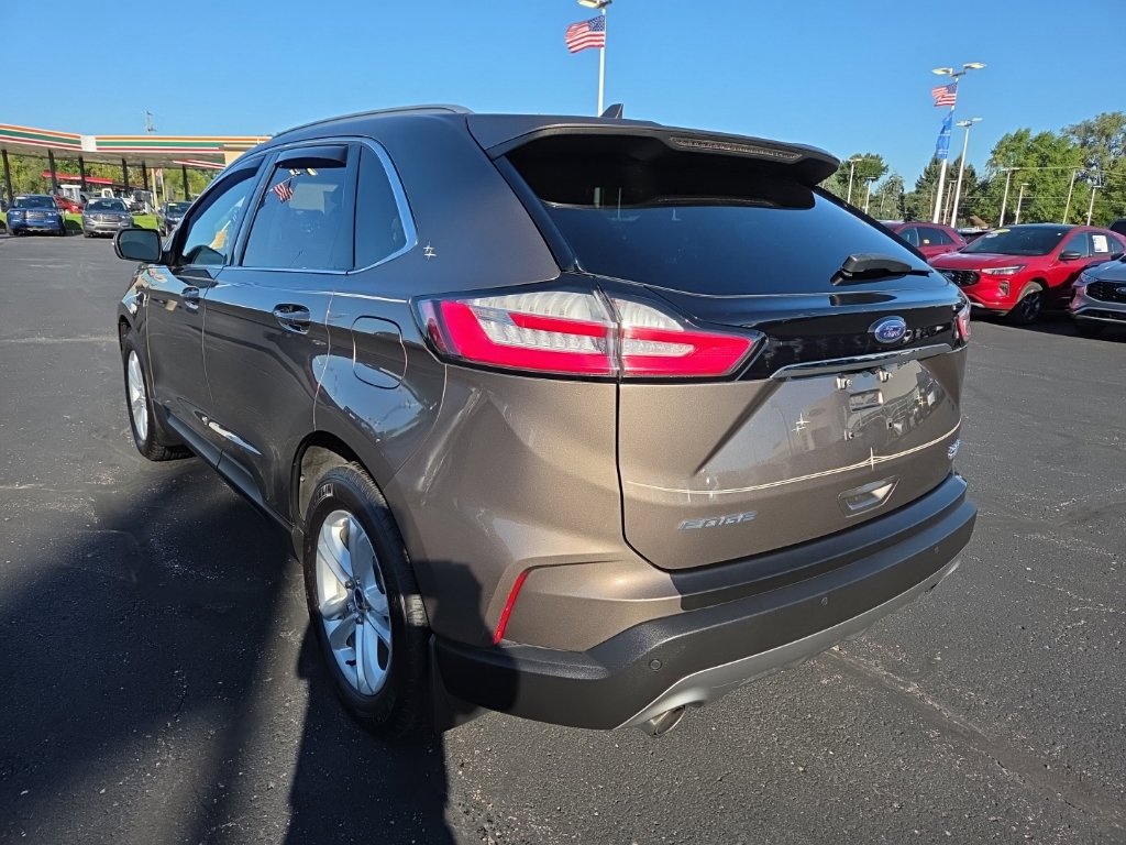Certified 2019 Ford Edge SEL w/ Equipment Group 201A AWD/4WD image 3