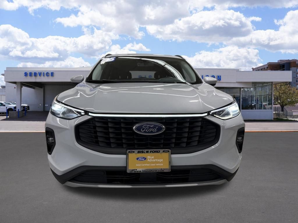 Certified 2025 Ford Escape Platinum AWD/4WD image 8
